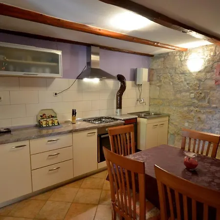 Hébergement de vacances House